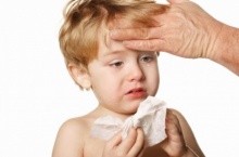 5 นิสัยไม่ดีของพ่อแม่ที่อาจทำให้ลูกเป็นหวัดได้ง่าย