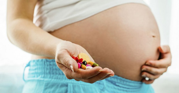 ผลการค้นหารูปภาพสำหรับ อันตรายของยาต่อทารกในครรภ์