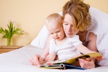 ทำไมต้องอ่านนิทานก่อนนอนให้เด็กฟัง‬???