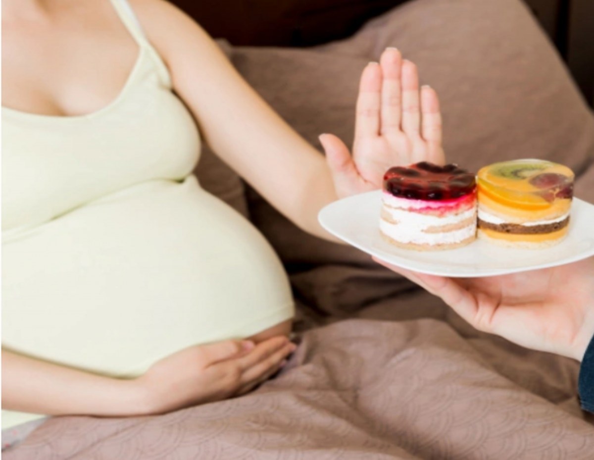 ความเสี่ยงในการตั้งครรภ์หลังทำ IVF
