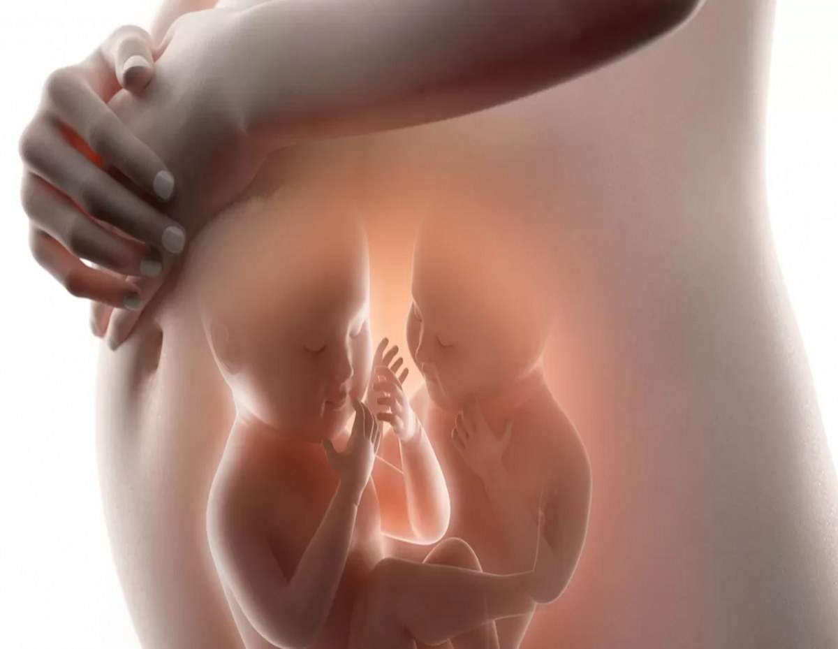 ครรภ์แฝด ต้องระวังเสี่ยงครรภ์เป็นพิษ